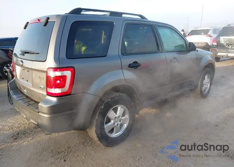 2012 Ford Escape Xlt z USA, uszkodzony, nr VIN 1FMCU9DG2CKA48634